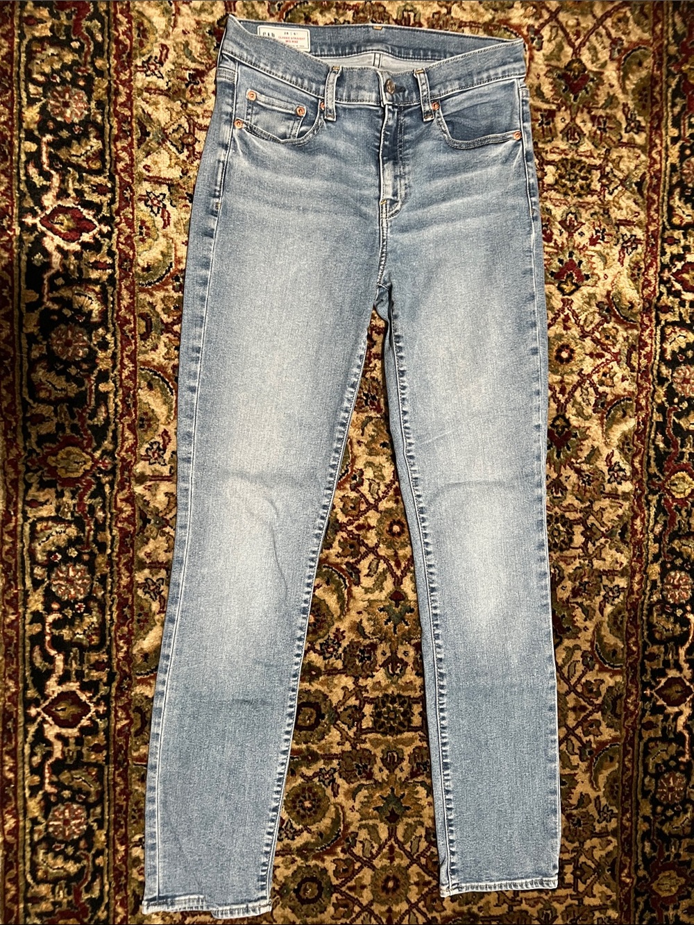 GAP Classic Straight Mid Rise Light Blue Skinny Jeans Size 6 L